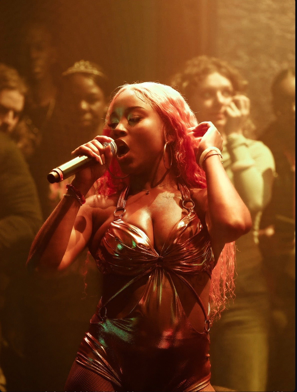 Pionnière du shatta en France, Maureen nous raconte tout.