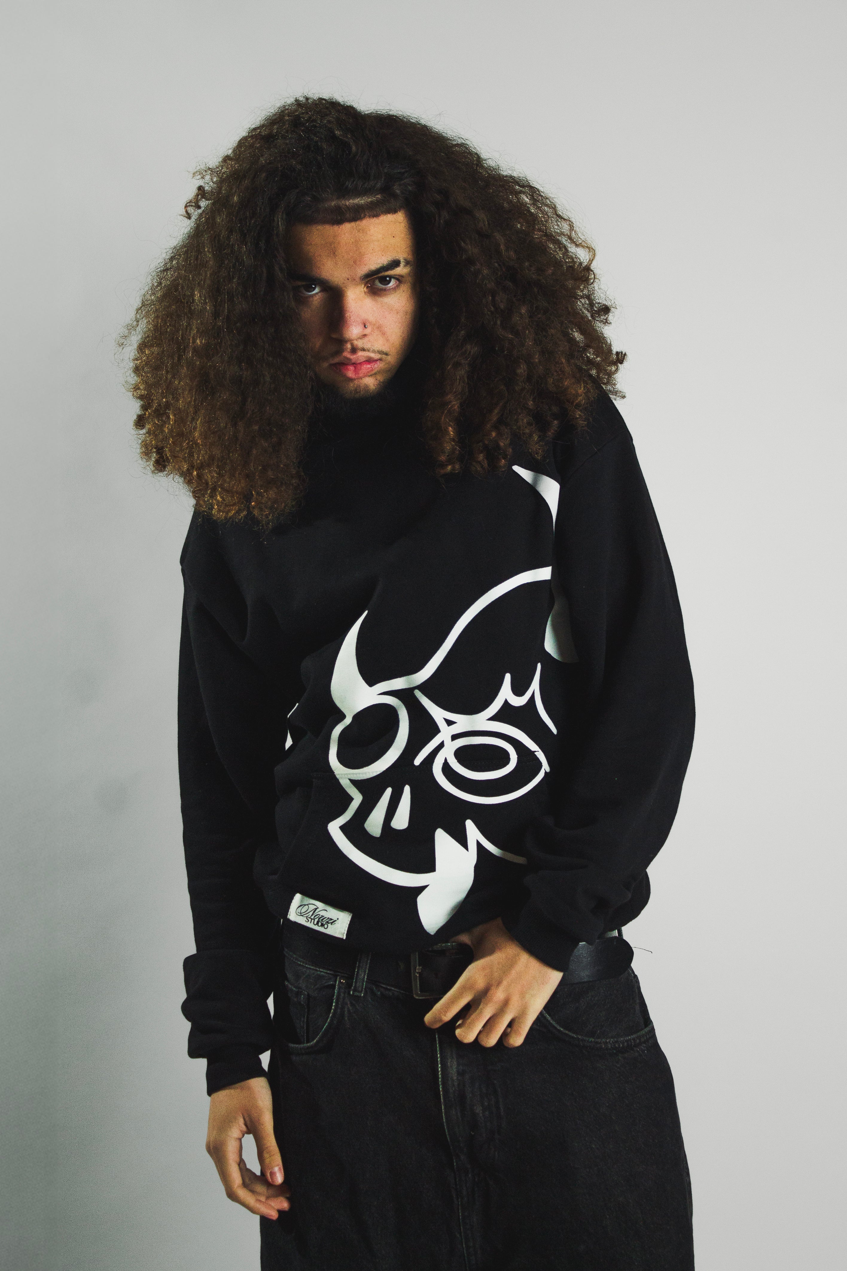 HOODIE MICHA x NOWZI STUDIO