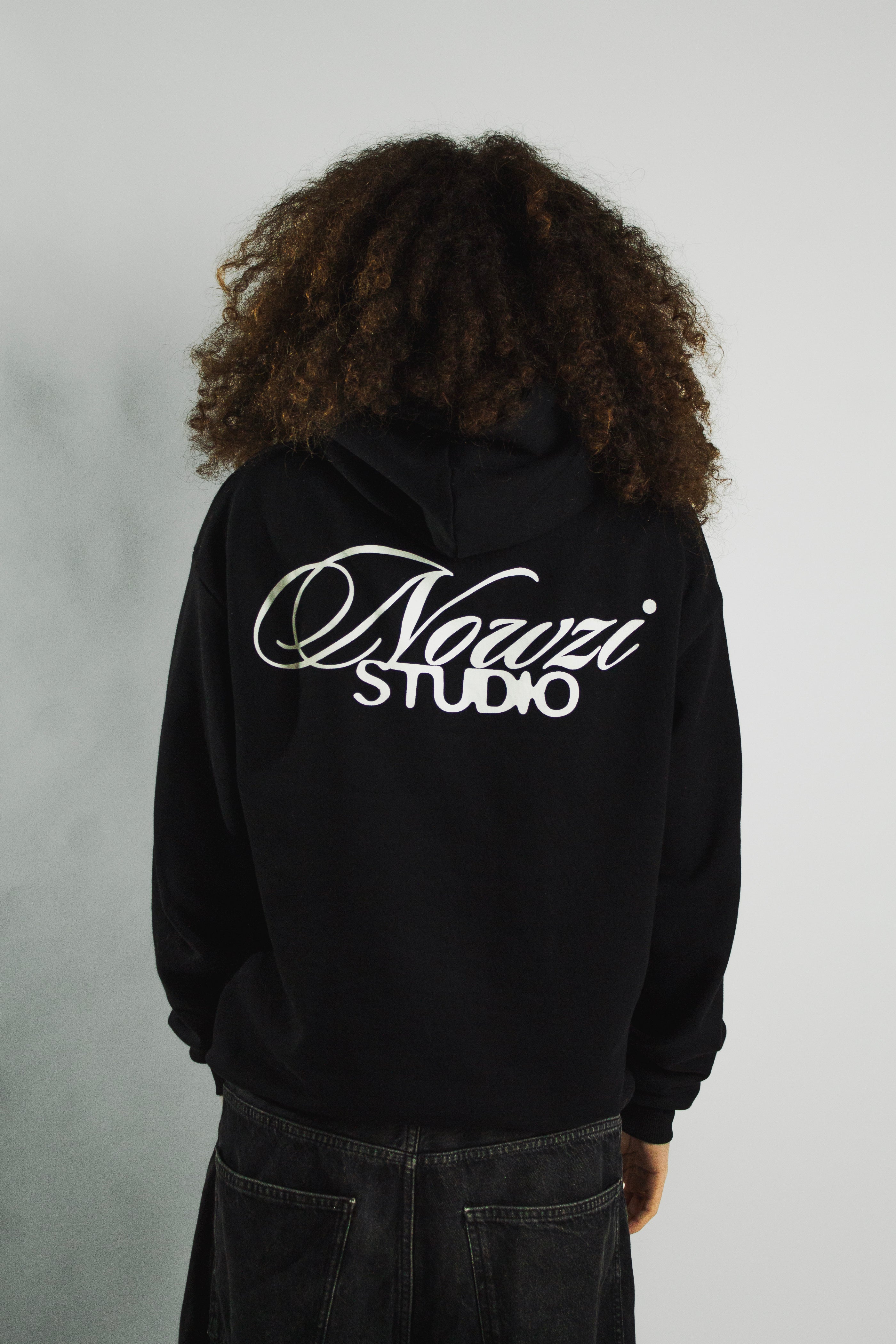 HOODIE MICHA x NOWZI STUDIO