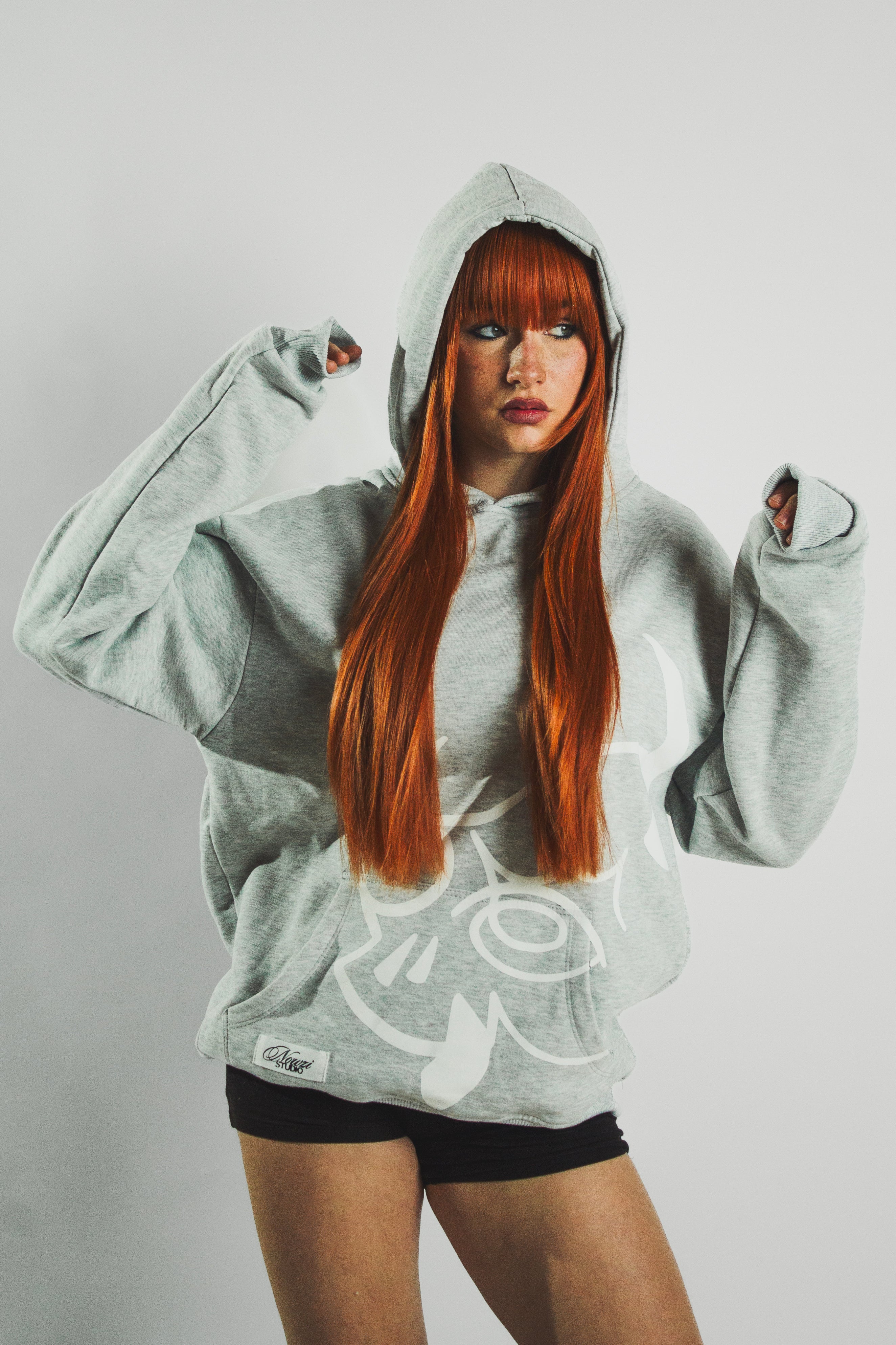 HOODIE MICHA x NOWZI STUDIO